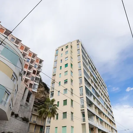 163b - Sunshine 4 - Fronte E Vista Mare 아파트 산레모