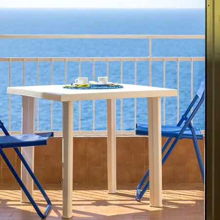163b - Sunshine 4 - Fronte E Vista Mare * 산레모